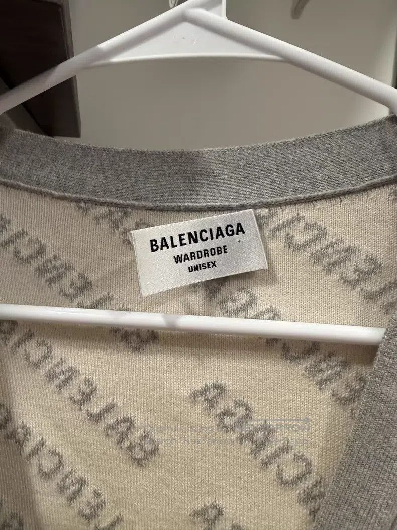 Balenciaga Balenciaga Knitted Cardigan Size US M / EU 48-50 / 2 - 2 Thumbnail