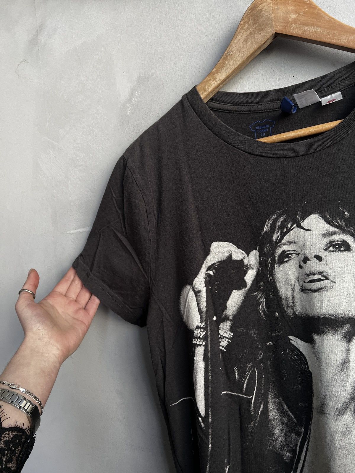 The Rolling Stones Vintage Rolling Stones Mick Jagger T-Shirt Band Tee Rare Size US S / EU 44-46 / 1 - 5 Thumbnail