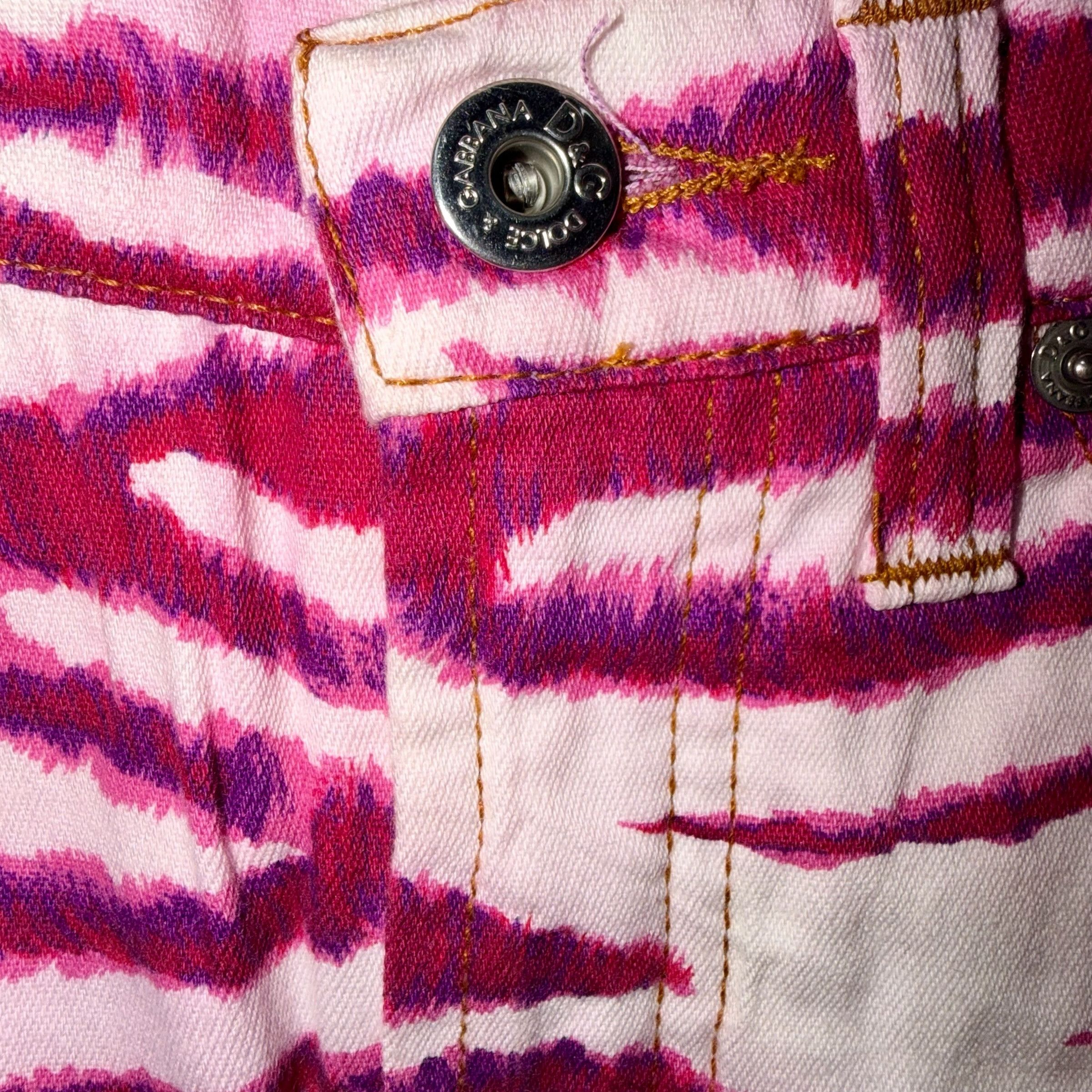 Dolce & Gabbana DOLCE & GABBANA VINTAGE PINK ZEBRA SKIRT Size 26" / US 2 / IT 38 - 3 Thumbnail
