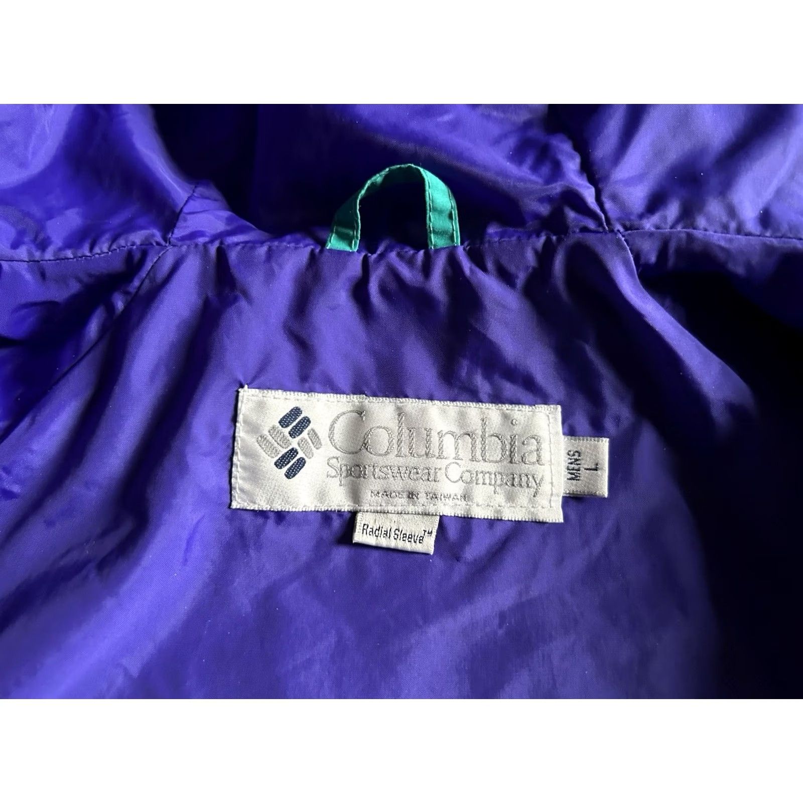 Vintage VINTAGE Columbia Sportswear Hooded Jacket Mens Size L Purple Black Blue Radial Sleeve Full Zip 90s Bomber Coat/Pullover? Size US L / EU 52-54 / 3 - 5 Thumbnail