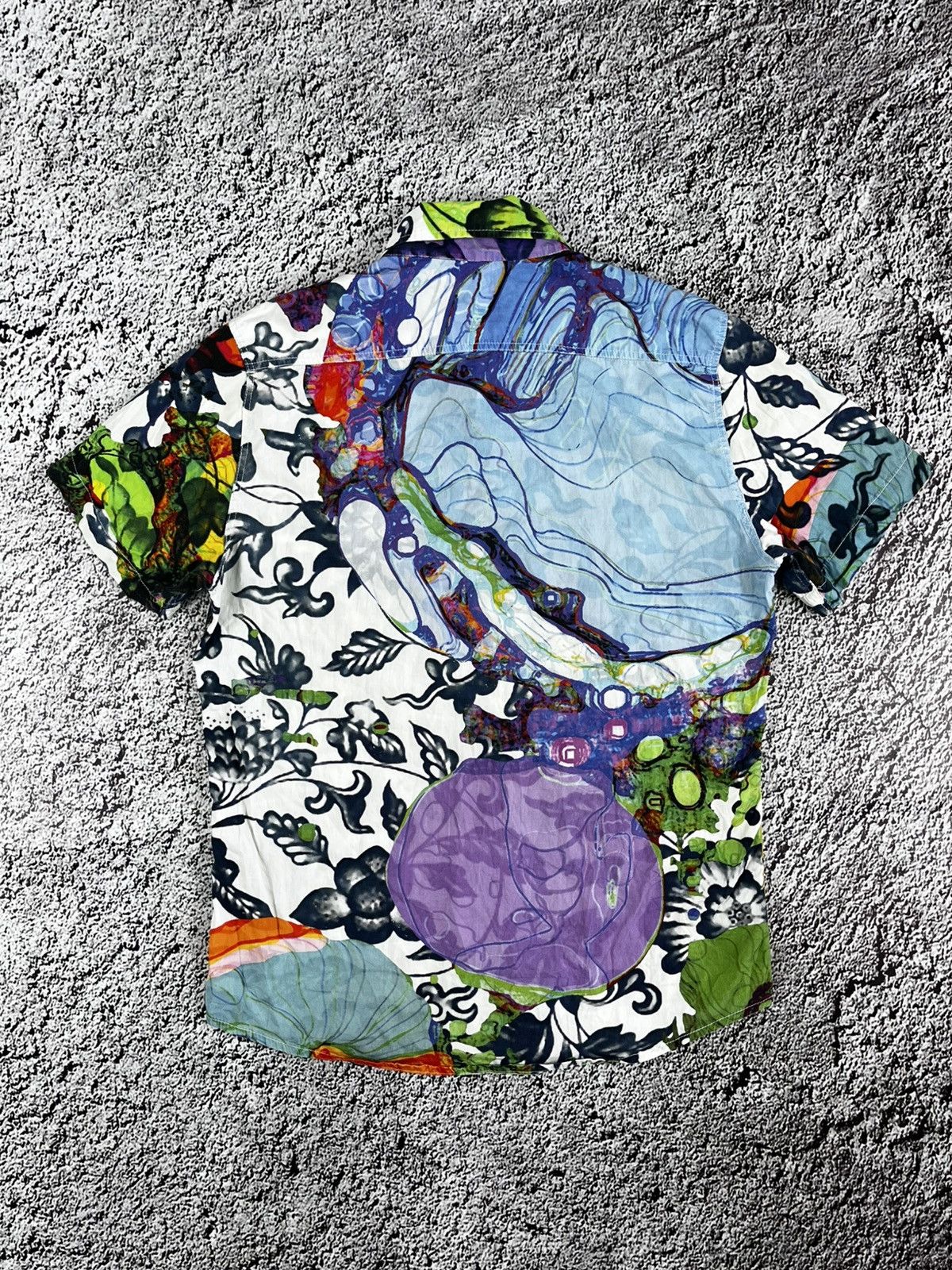 Vintage Vintage Y2K Desigual all over abstract shirt streetwear M Size US M / EU 48-50 / 2 - 6 Thumbnail