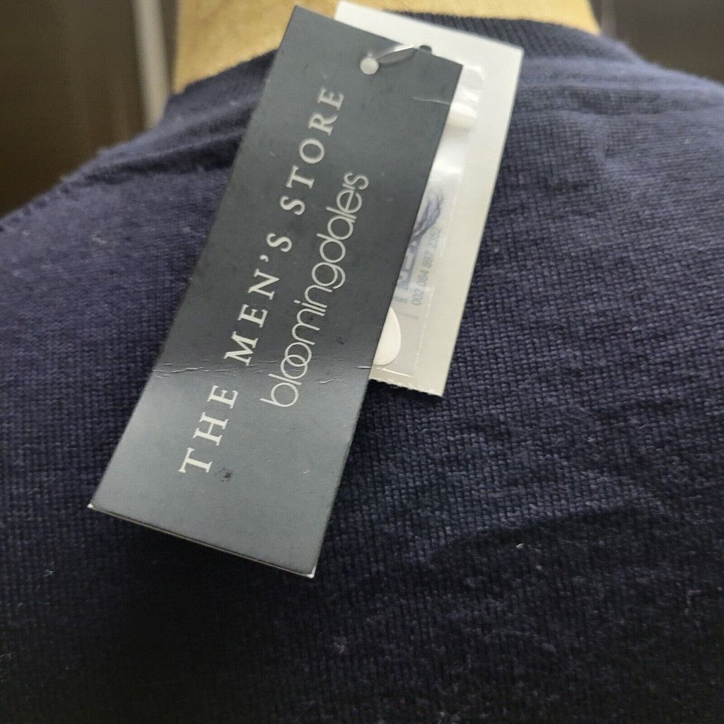 Bloomingdale's Bloomingdale's Men's Merino Wool Sweater. Size XXL. NWOT Size US XXL / EU 58 / 5 - 7 Thumbnail