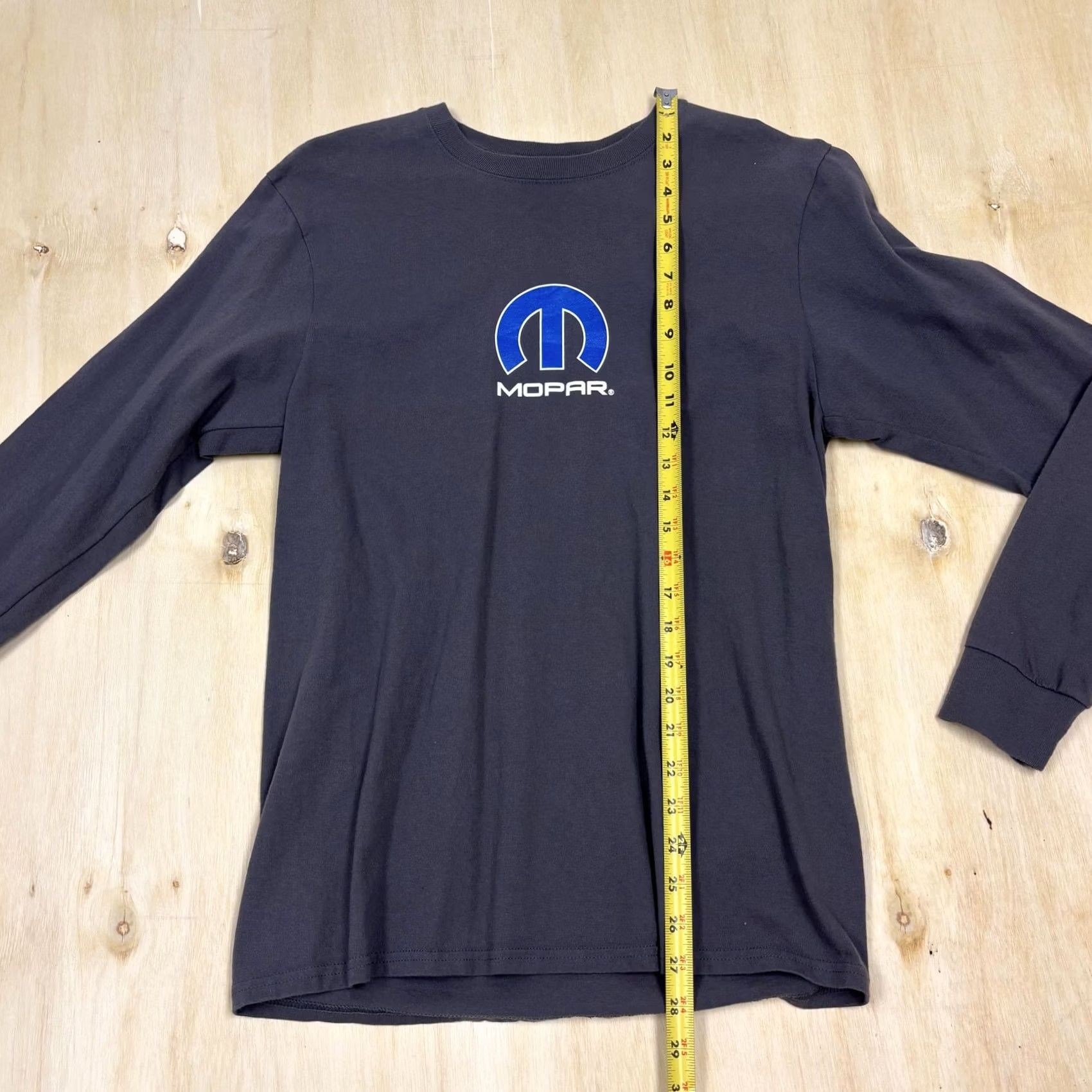 Logo 7 Mopar Shirt Mens Medium Gray Long Sleeve Fuel Your Passion Logo Tee T-Shirt Size US M / EU 48-50 / 2 - 2 Thumbnail