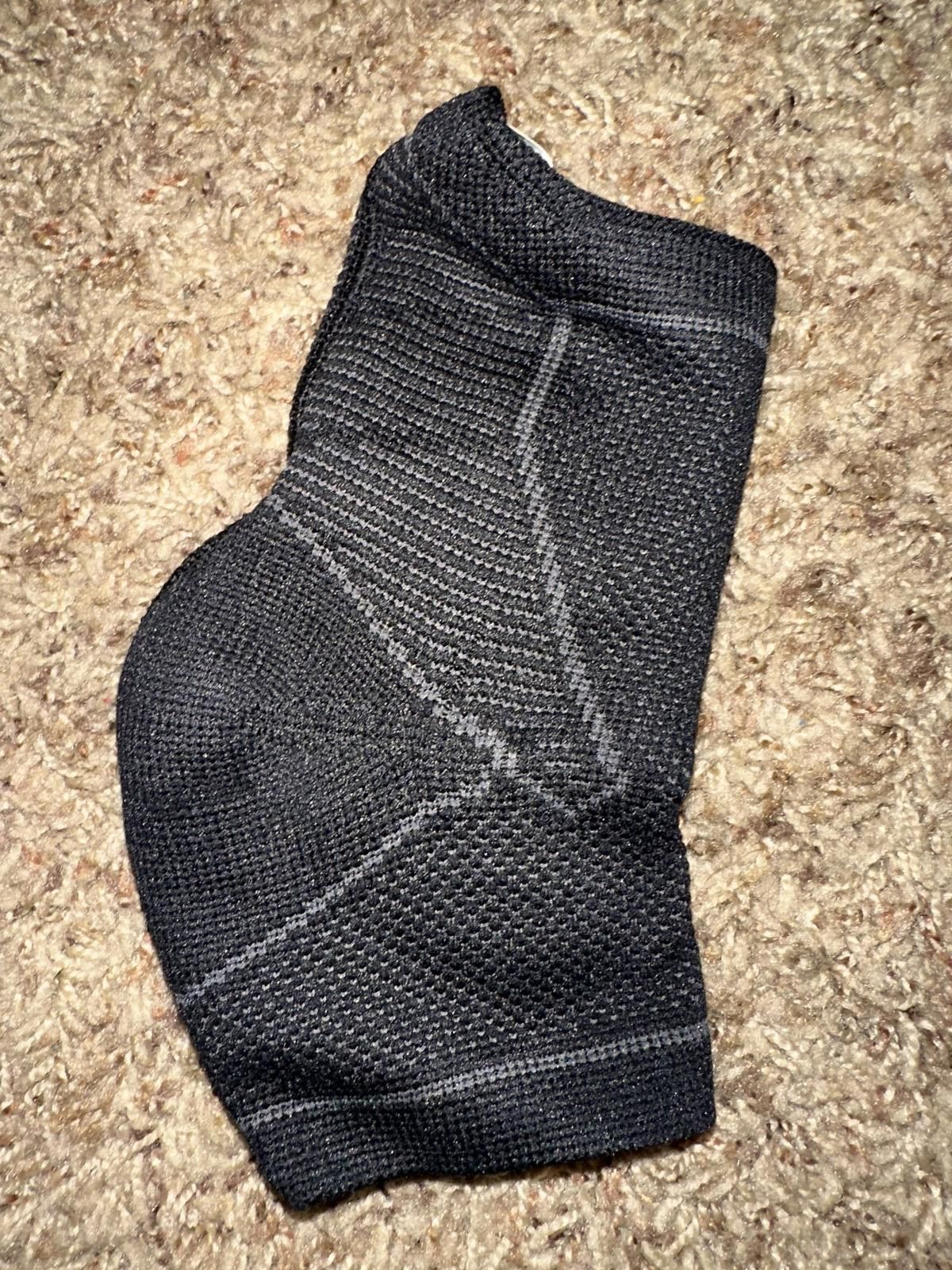 Nike Nike Pro Dri-Fit Knit Ankle Sleeve Size US 5 / EU 37 - 5 Thumbnail