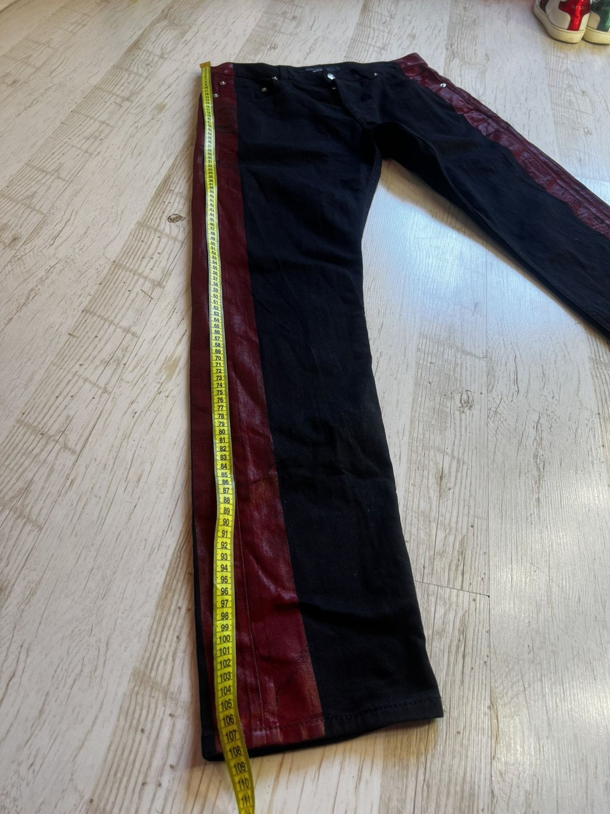 Alexander McQueen Alexander McQueen Black Jeans Red Side Stripe Taped Denim Size US 32 / EU 48 - 19 Thumbnail