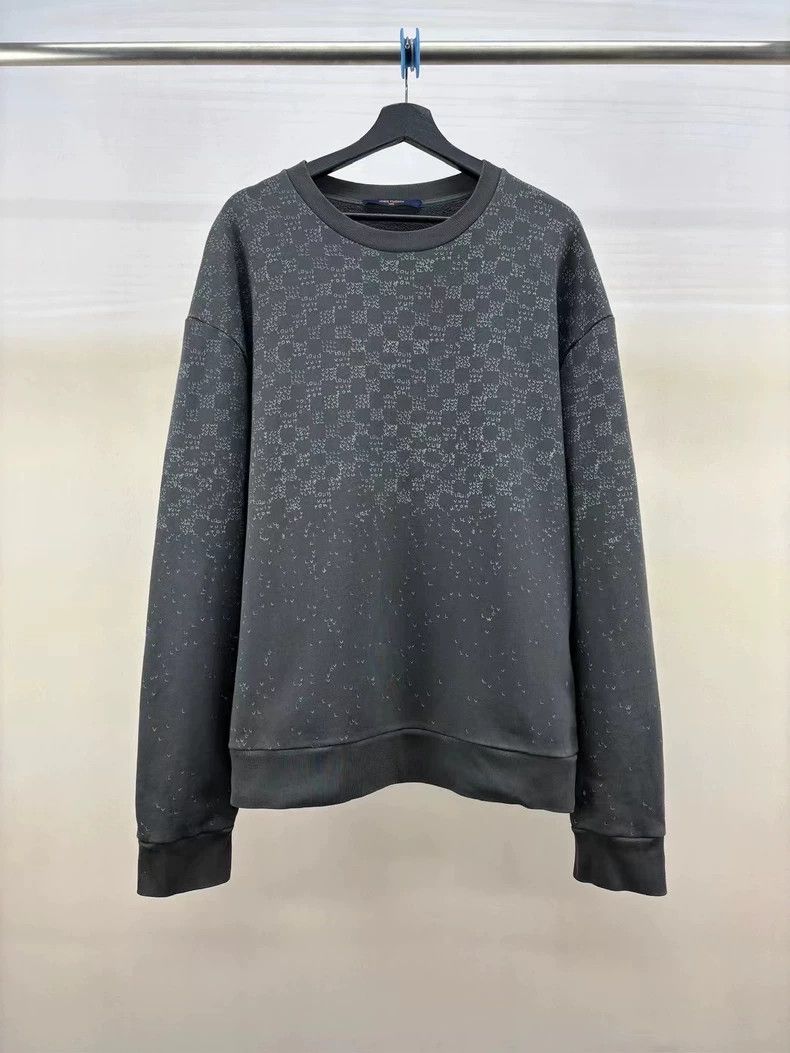 Louis Vuitton LOUIS VUITTON Full print aircraft embroidered sweatshirt 25 Size US XXL / EU 58 / 5 - 1 Thumbnail