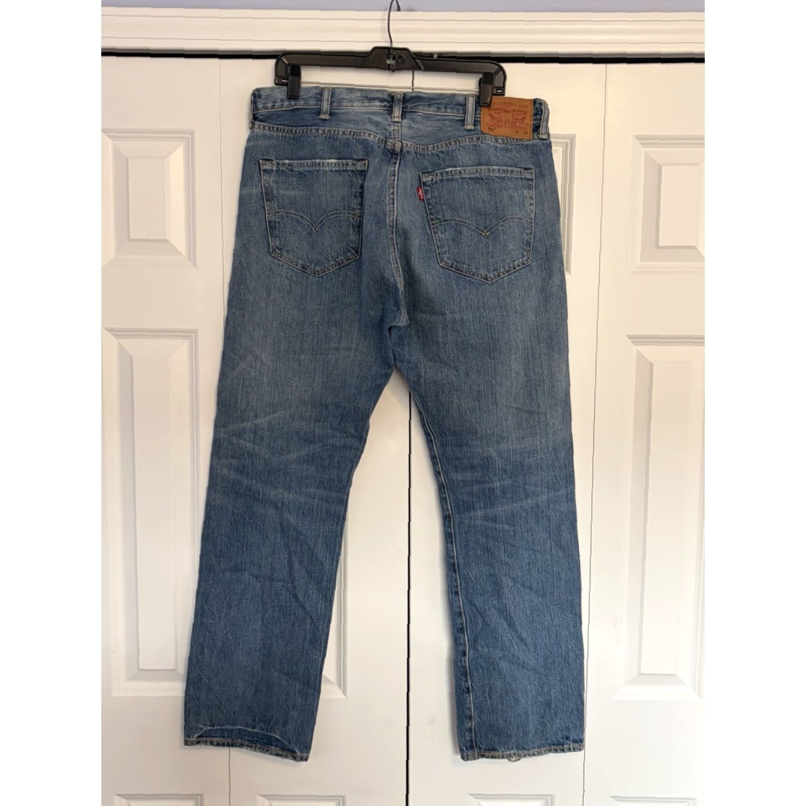 Levi's Levi's 501 Original Straight Jeans Mens 38x32 Blue Denim Button Fly 5-Pocket Regular Rise Mid Classic Straight Style Vintage No Else Size US 38 / EU 54 - 2 Thumbnail