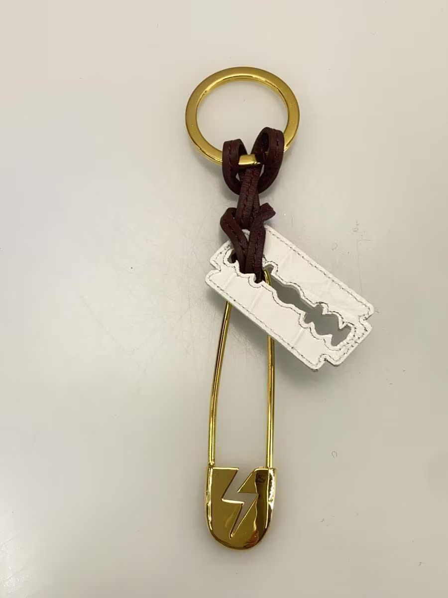 image of Undercover Razorblade Safety Pin Keychain in Gold, Men's