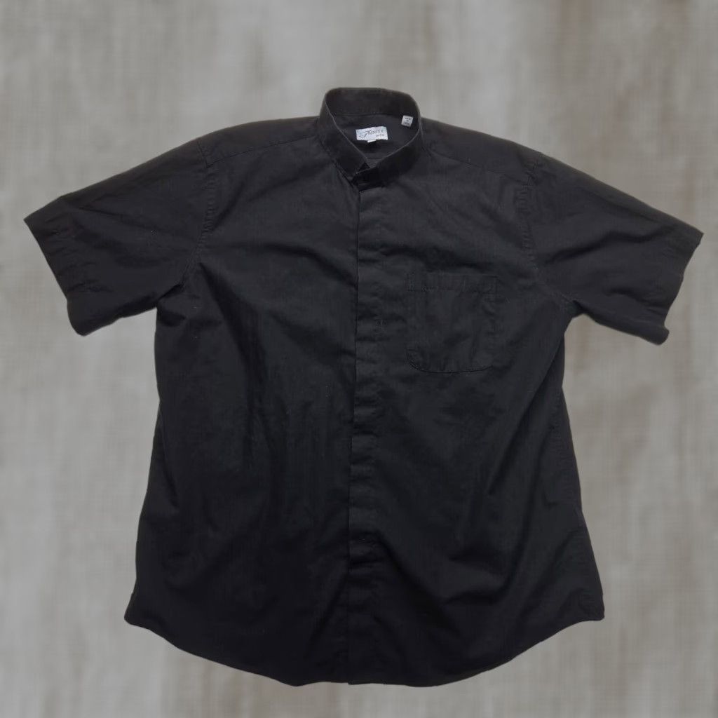 Roar Roar Solid Black Button-Down Dress Shirt Long Sleeve Men 17.5 17 36/37 Adult Shirt Trinity Size US XL / EU 56 / 4 - 1 Thumbnail