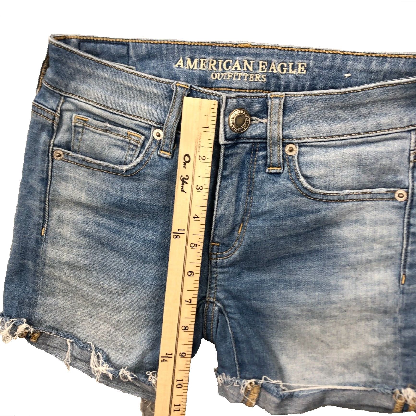 American Eagle Outfitters American Eagle Outfitters Shorts Women 00 Blue Denim Cut-Off Midi Faded Solid 5-Pocket Belk? (Brand clarified: American Eagle Outfitters) Size 24" / US 00 / IT 34 - 7 Thumbnail