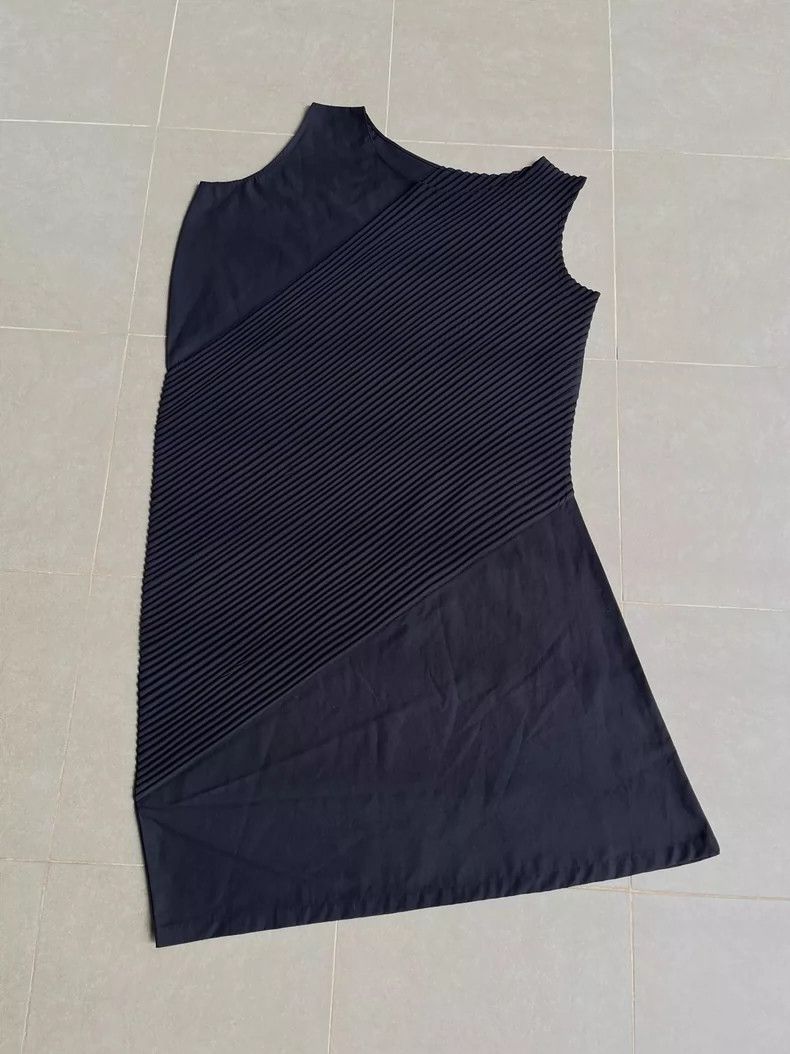 Issey Miyake Issey Miyake Asymmetrical dress Size M / US 6-8 / IT 42-44 - 7 Thumbnail