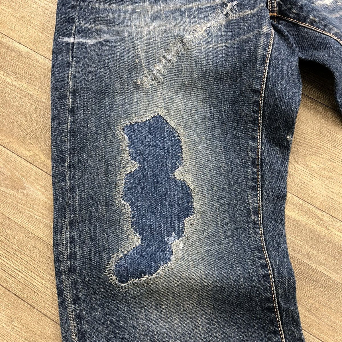 If Six Was Nine × Le Grande Bleu (L.G.B.) 🇯🇵2000s Repack Japan Reconstucted Distressed Flared Jeans Size US 32 / EU 48 - 12 Thumbnail