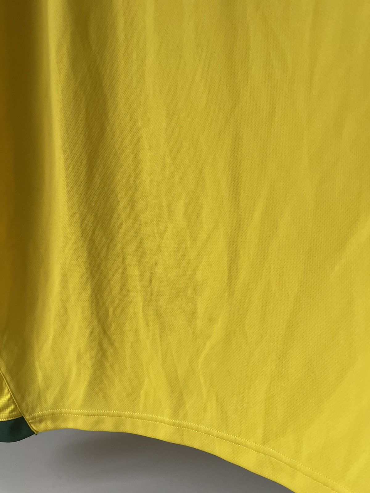 Umbro Umbro Jamaica 2021/2022 Reggae Boyz Soccer Jersey Bob Marley Size US XXL / EU 58 / 5 - 16 Thumbnail