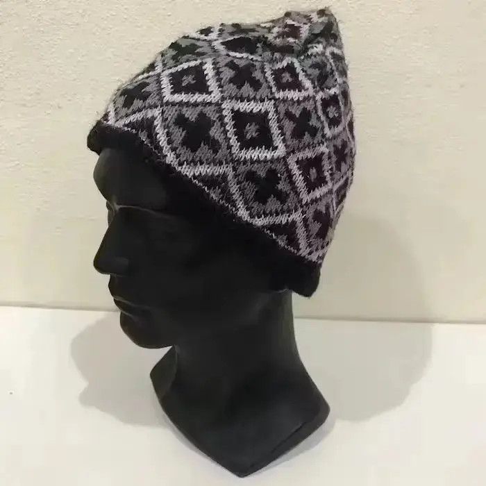 Japanese Brand Japanese Brand Overprint Beanie Hat Size ONE SIZE - 2 Thumbnail