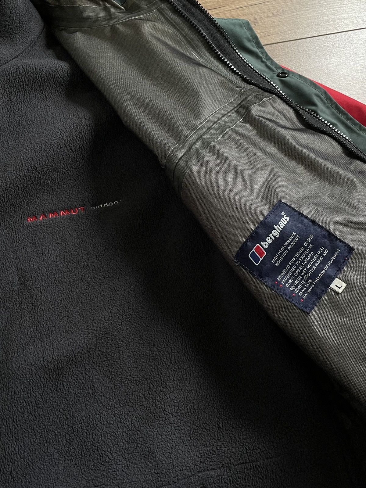 Berghaus Vintage Berghaus Hooded GoreTex 3in1 Expedition Ski Jacket Size US L / EU 52-54 / 3 - 12 Thumbnail