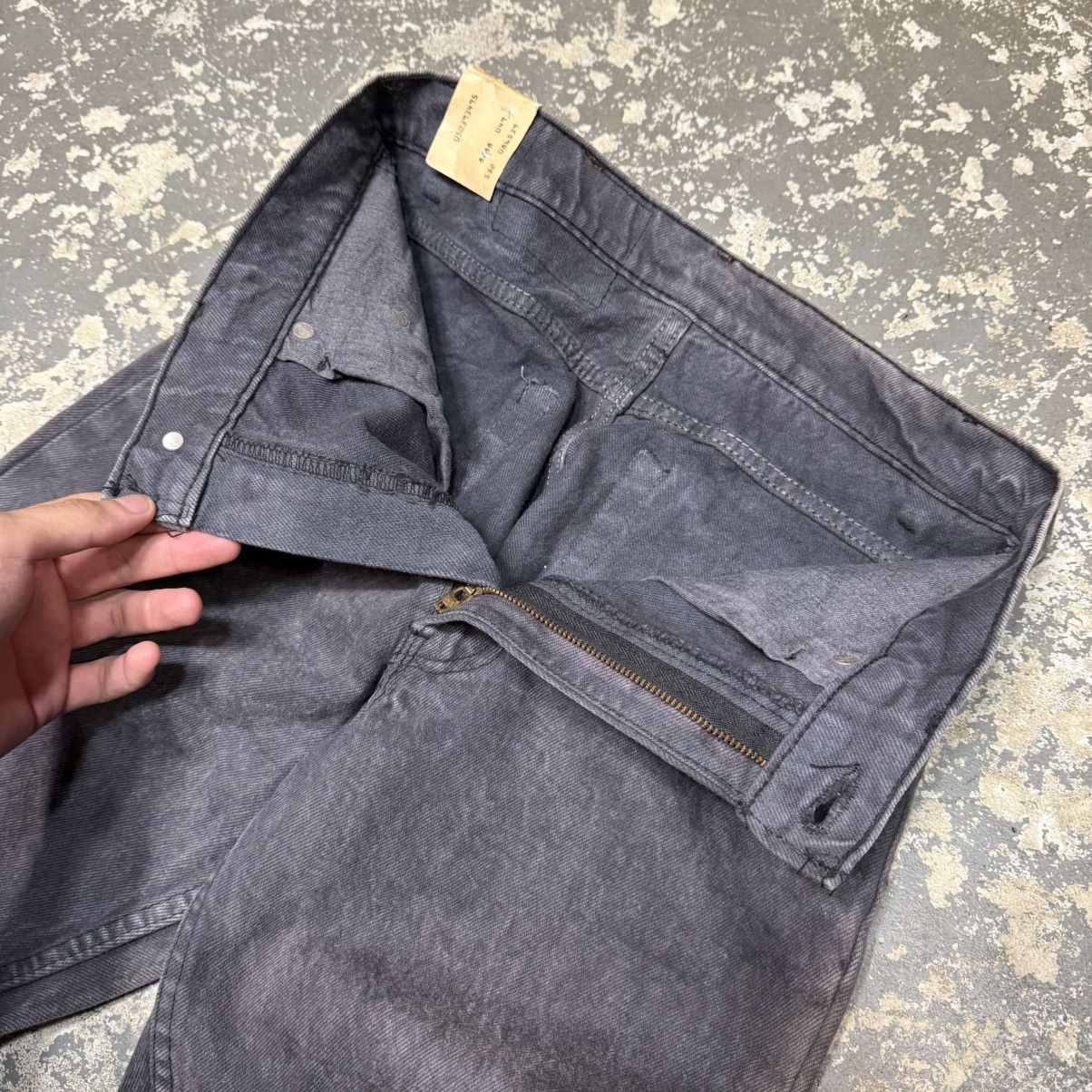 Levi's Vintage Levi’s 505 Black/Grey Denim Jeans USA NWT 90s Size US 29 - 8 Thumbnail