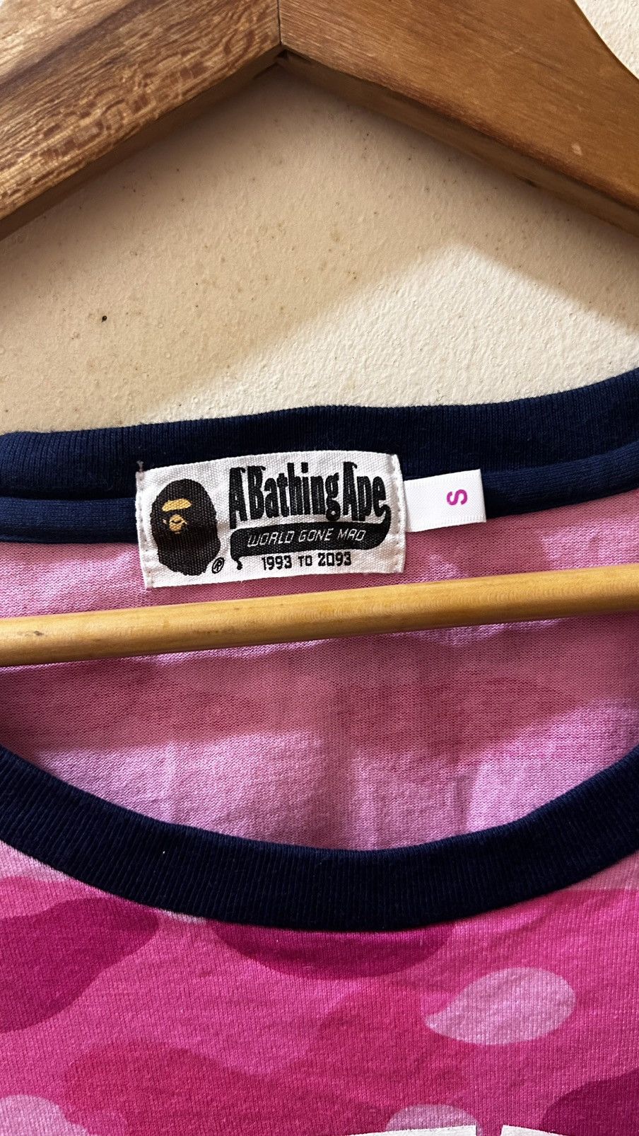 Bape Bape Raglan College Logo Tee Size S / US 4 / IT 40 - 3 Thumbnail