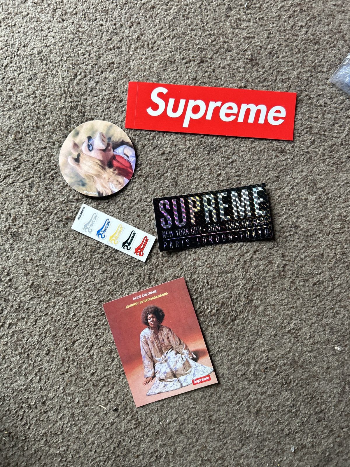 Supreme Supreme week 19 sticker lot! Size ONE SIZE - 1 Preview