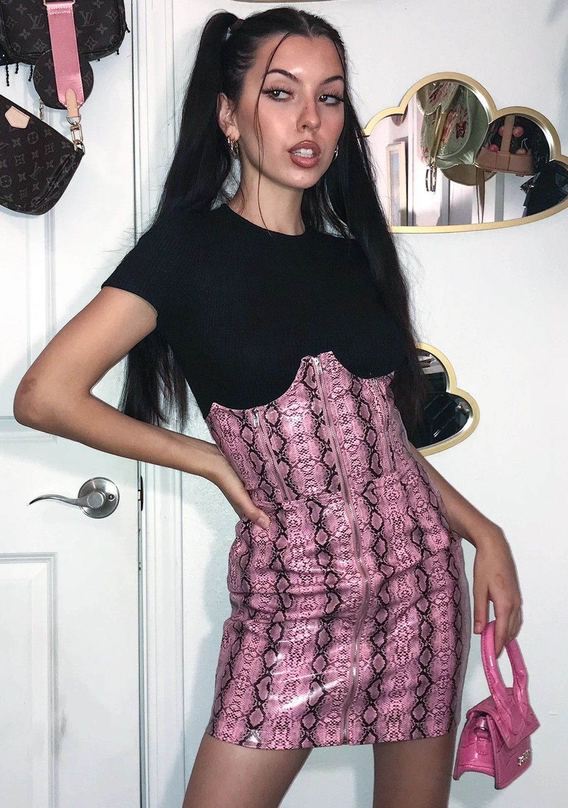 Dolce & Gabbana Baby hit it off leather midi skirt 💗 Size 26" / US 2 / IT 38 - 4 Thumbnail