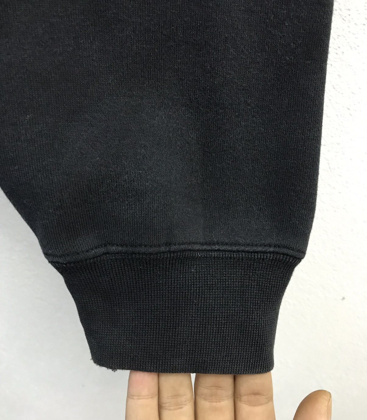 Vintage Vintage Musk Sweatshirt Size US XL / EU 56 / 4 - 6 Thumbnail