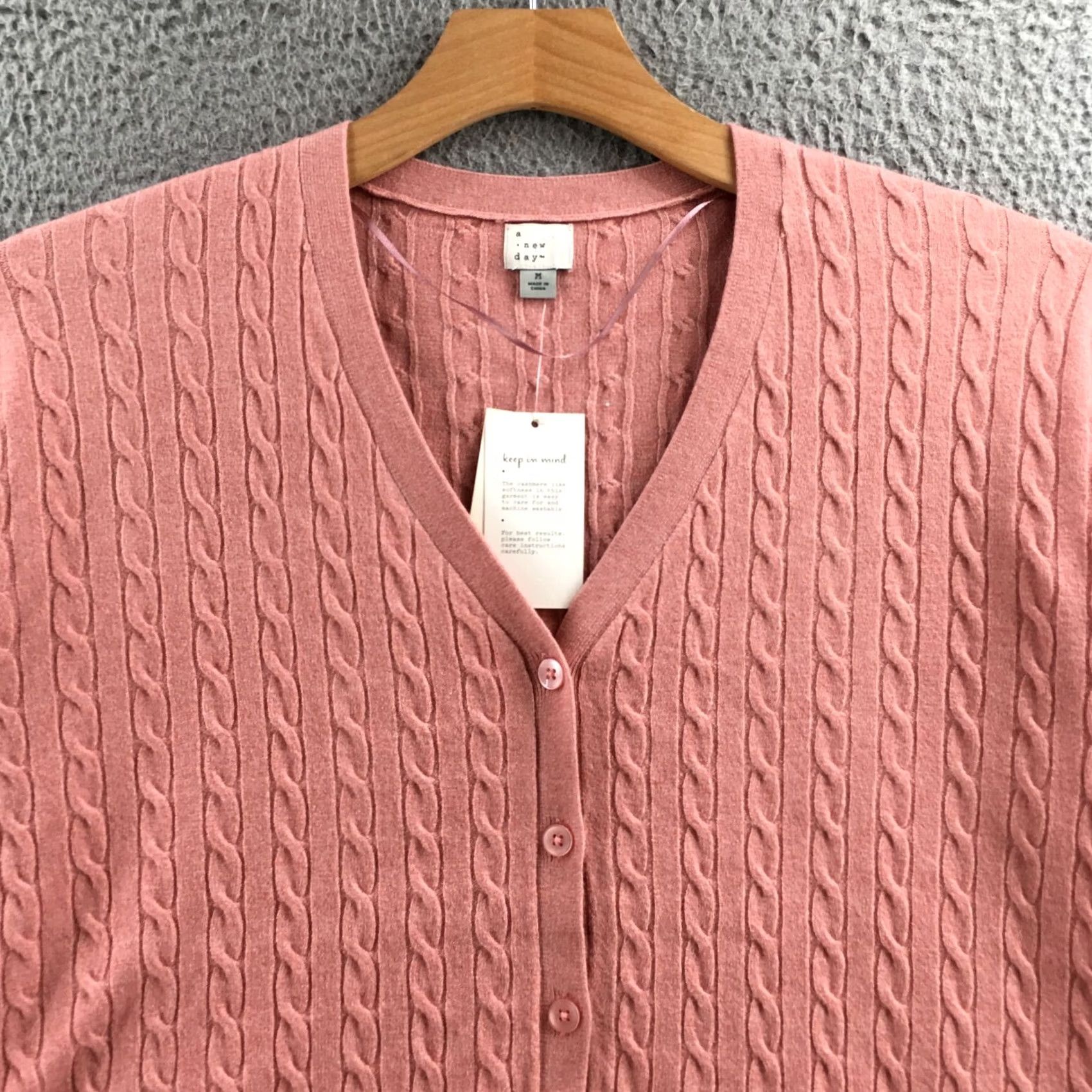 Vintage A New Day Cardigan Sweater Womens M Pink Cable Knit Long Sleeve VNeck Casual NEW Size M / US 6-8 / IT 42-44 - 2 Thumbnail