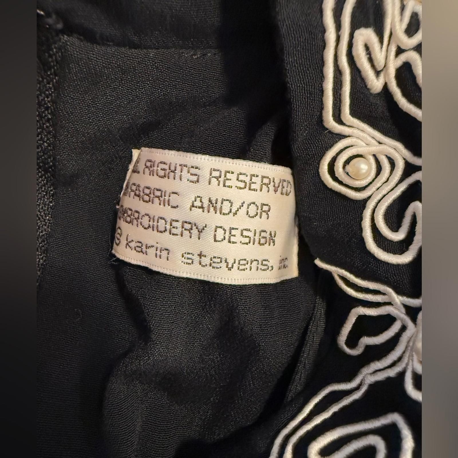 Other Karin Stevens Petites vintage black embroidered maxi dress 8 Size M / US 6-8 / IT 42-44 - 11 Thumbnail