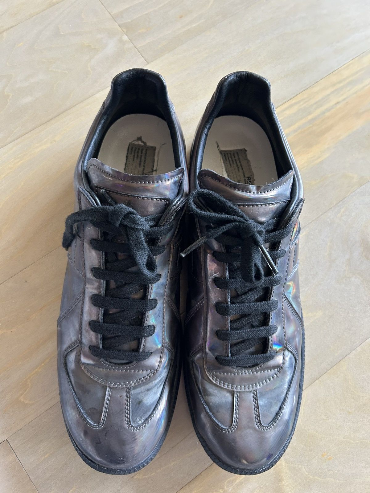 Maison Margiela Maison Margiela Hologram Replica sneakers Size US 10.5 / EU 43-44 - 12 Thumbnail