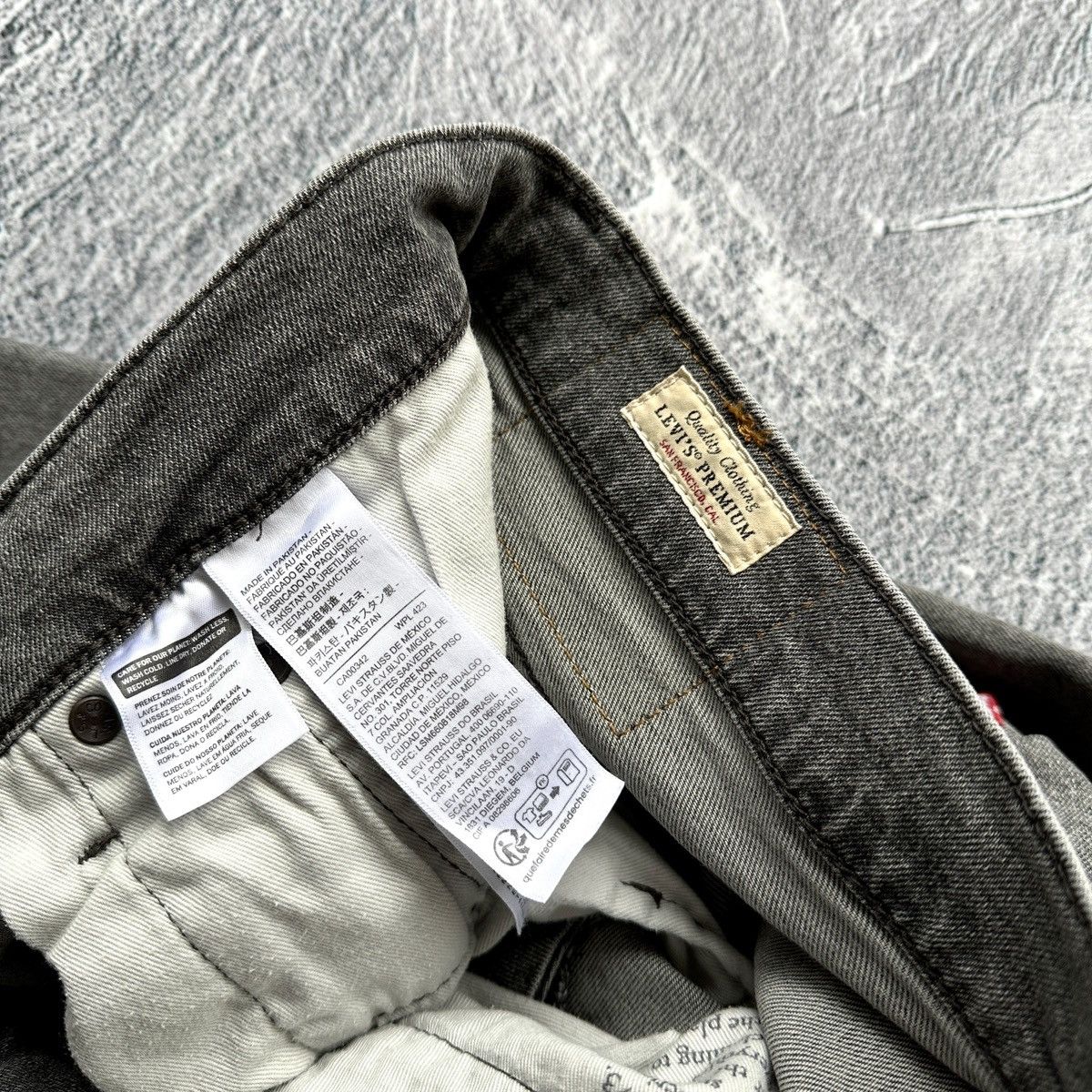Levi's Mens Jeans Levi’s 502 Premium Gray Size: 36 Size US 36 / EU 52 - 11 Thumbnail