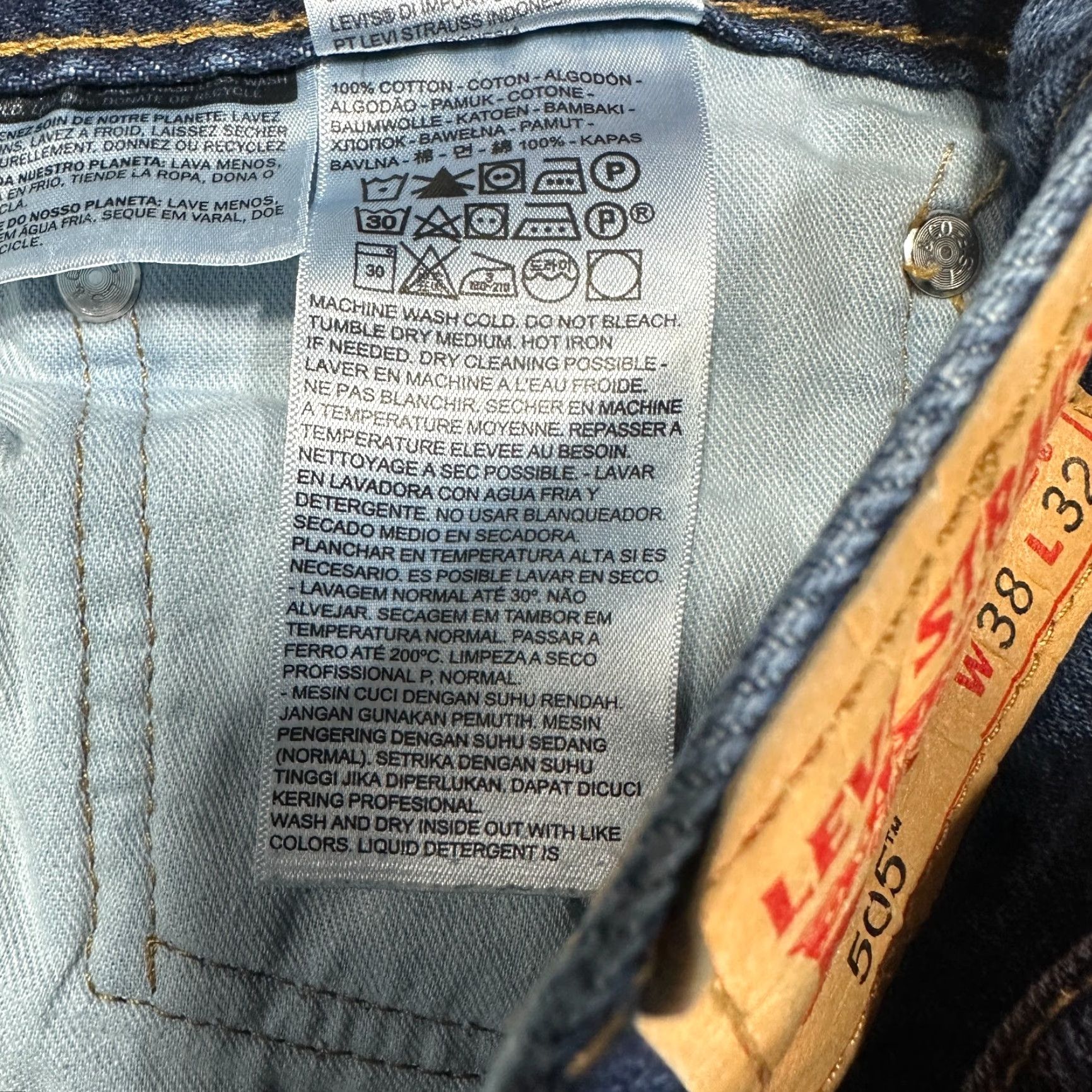 Levi's Levis 505 Jeans Mens 38 Medium Wash Cotton 5 Pocket Straight Leg Shirt Hat? Size US 38 / EU 54 - 5 Thumbnail