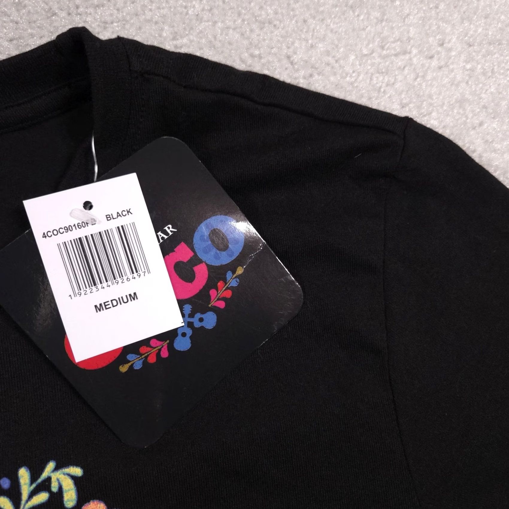 Disney VINTAGE Disney Pixar Coco Shirt Adult Medium Black Live in Land of the Dead Graphic Tee Size US M / EU 48-50 / 2 - 5 Thumbnail