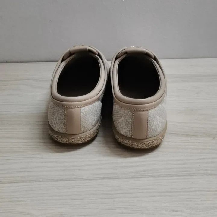 Louis Vuitton Louis Vuitton Rivoli Low-Top Sneakers for Men -2508 Size US 6.5 / EU 39-40 - 3 Thumbnail