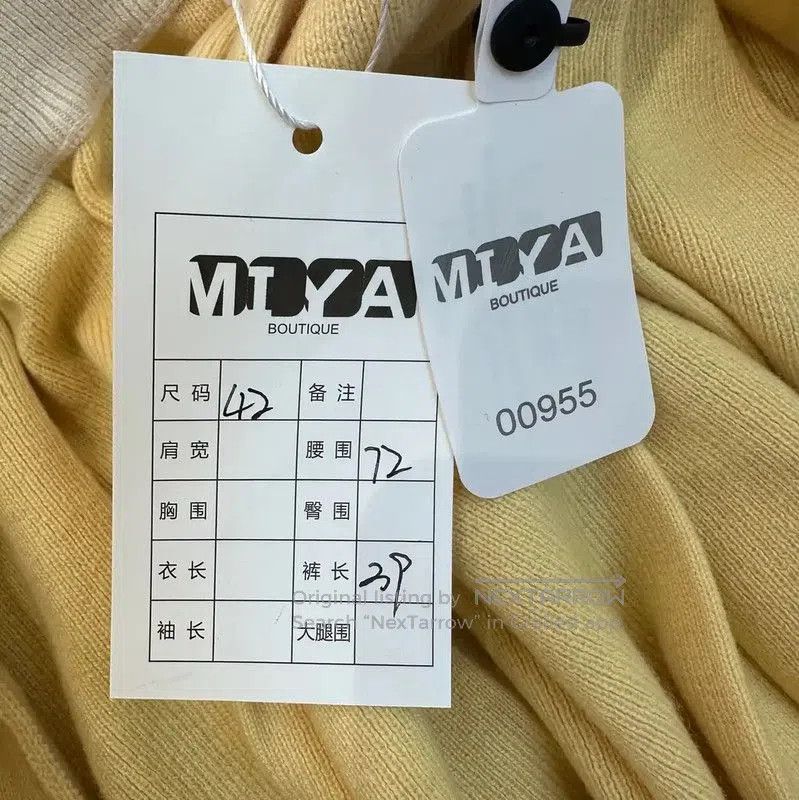 Miu Miu Miu Miu Yellow Pleated Skirt for Women . Size 23" - 6 Thumbnail