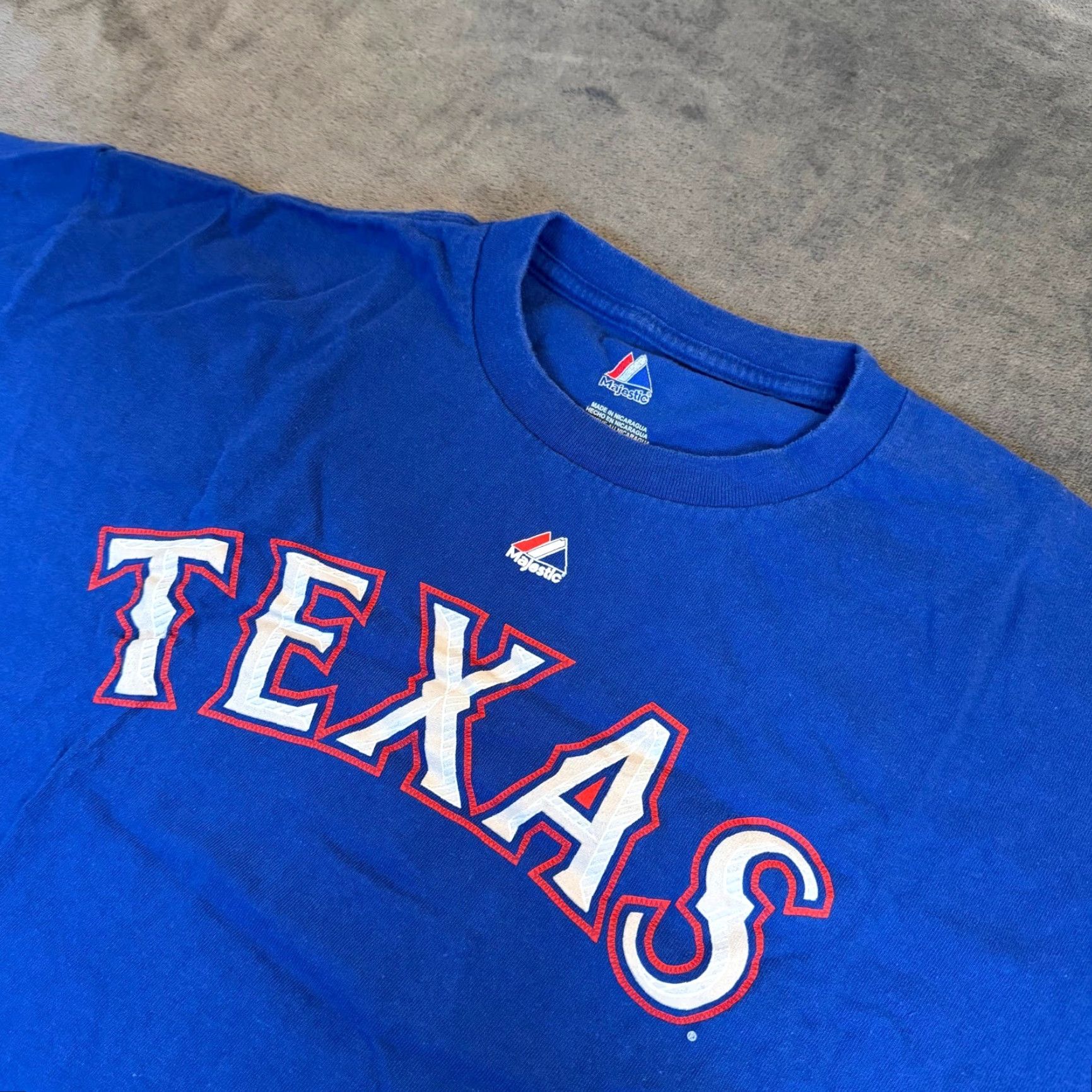 MLB Majestic Texas Rangers Elvis Andrus 1 Blue MLB T-Shirt Mens XL Crew Neck Short Sleeve Graphic Tee All Seasons Sports Mens XL Blue Cotton T-Shirt Size US XL / EU 56 / 4 - 2 Thumbnail