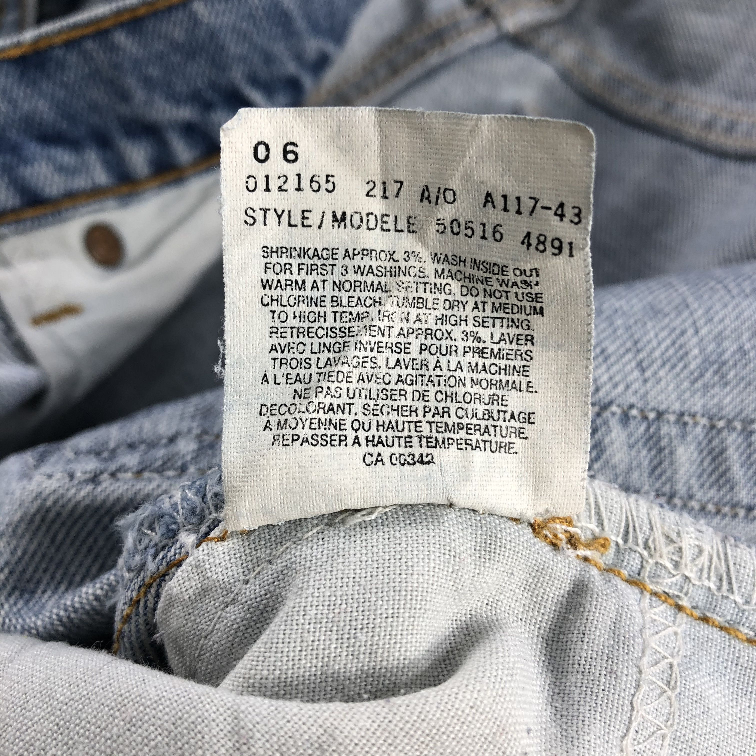 Levi's Vintage 90s Light Wash Levis 516 Jeans-J1559 Size US 37 - 12 Thumbnail