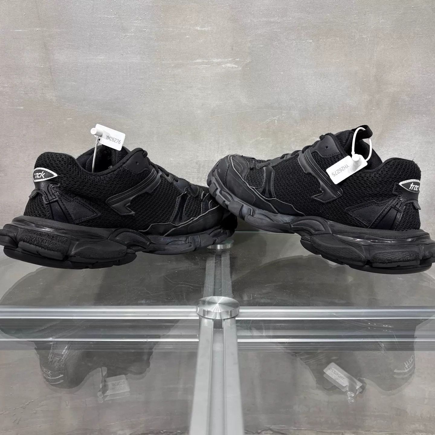 Balenciaga Balenciaga Track 3.0 Distressed Black Sneakers 43 Size US 10 / EU 43 - 6 Thumbnail