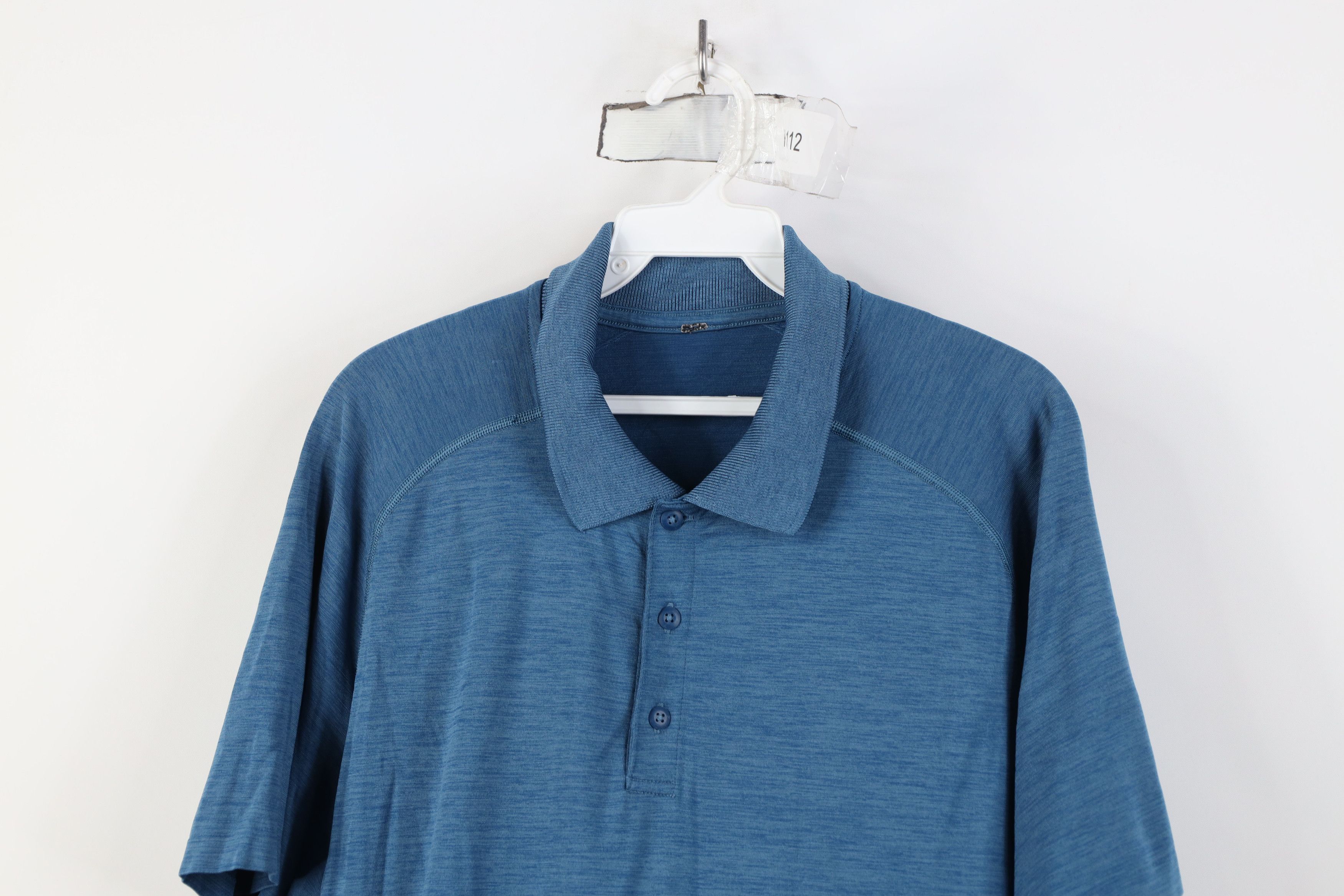 Lululemon Lululemon Tech Short Sleeve Collared Golf Polo Shirt Blue Size US L / EU 52-54 / 3 - 2 Thumbnail