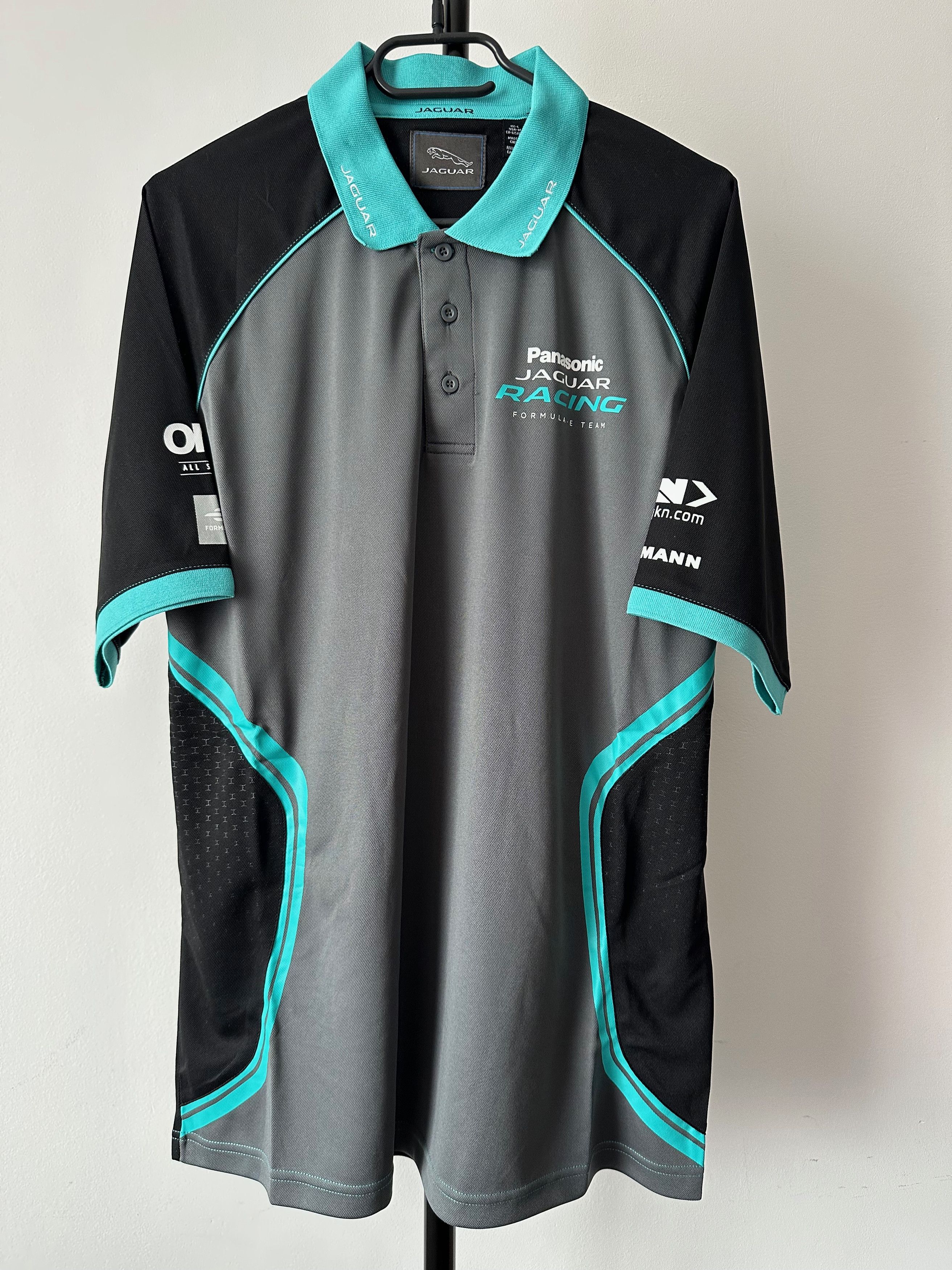 Formula 1 JAGUAR TCS RACING FORMULA E T-SHIRT jersey panasonic Size US M / EU 48-50 / 2 - 2 Thumbnail