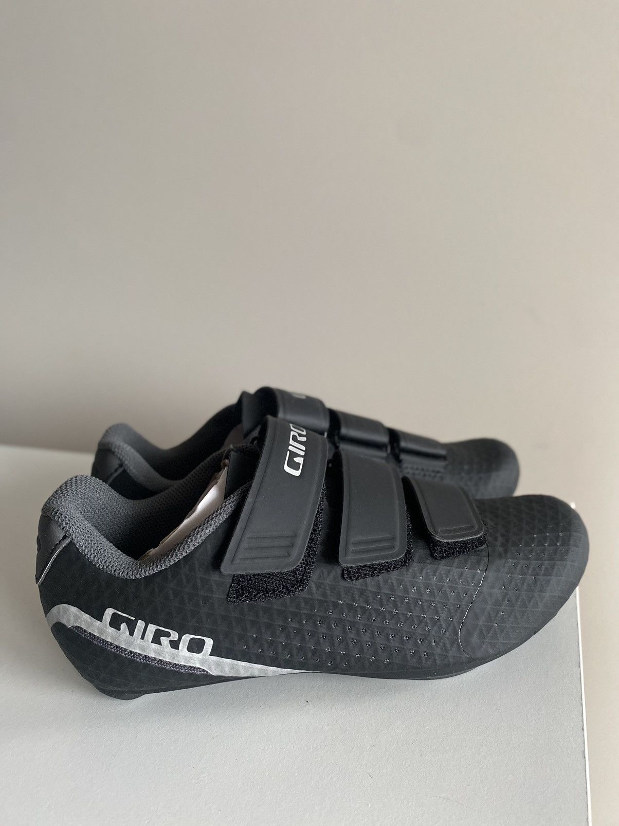 Giro Bicycle shoes Giro Size US 5 / IT 35 - 3 Thumbnail