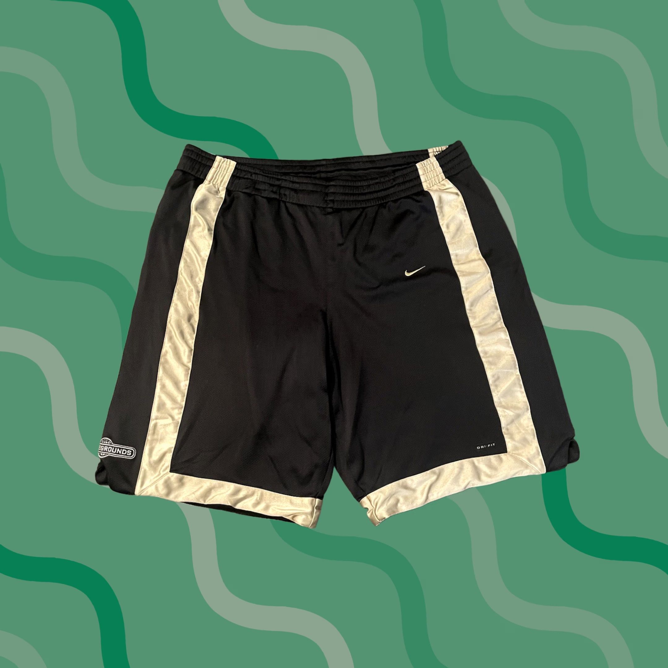 Nike Item Specifications: Country of Origin: Italy Size US 36 / EU 52 - 1 Thumbnail