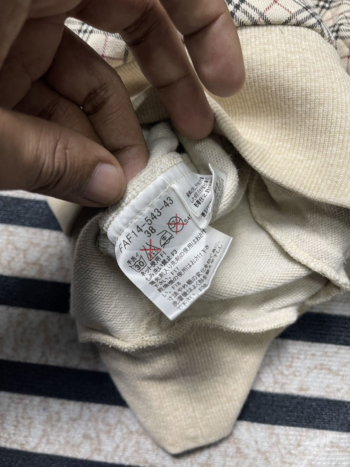 Burberry 🐐90s BURBERRY LONDON BLUE LABEL NOVACHECK SWEATER Size XS / US 0-2 / IT 36-38 - 12 Thumbnail