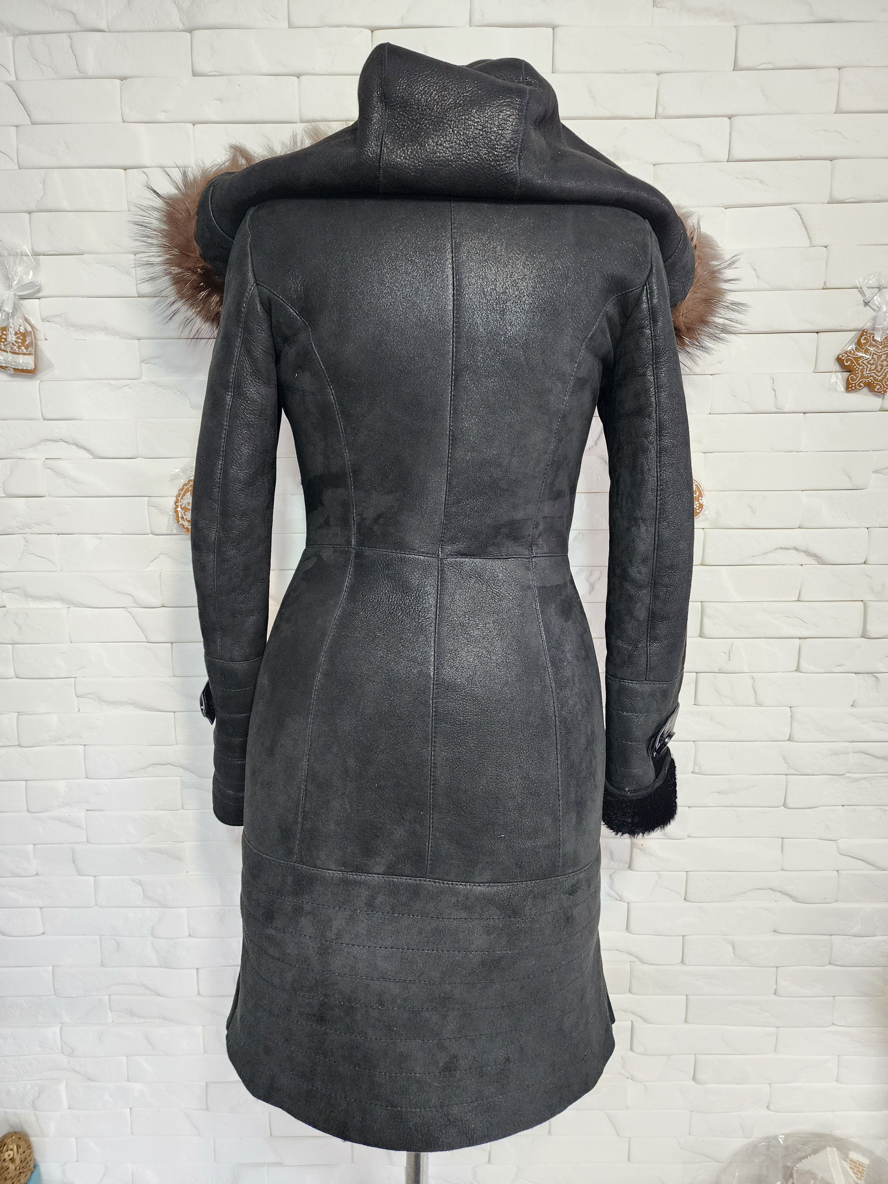 Furla Brown Sheepskin Coat: Women's Fur Hood Winter Coat Size S / US 4 / IT 40 - 4 Thumbnail