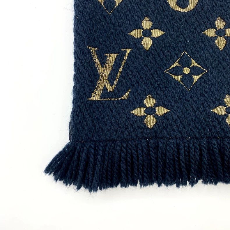 Louis Vuitton Louis Vuitton Dark blue logo full print wool tassel scarf Size ONE SIZE - 4 Thumbnail