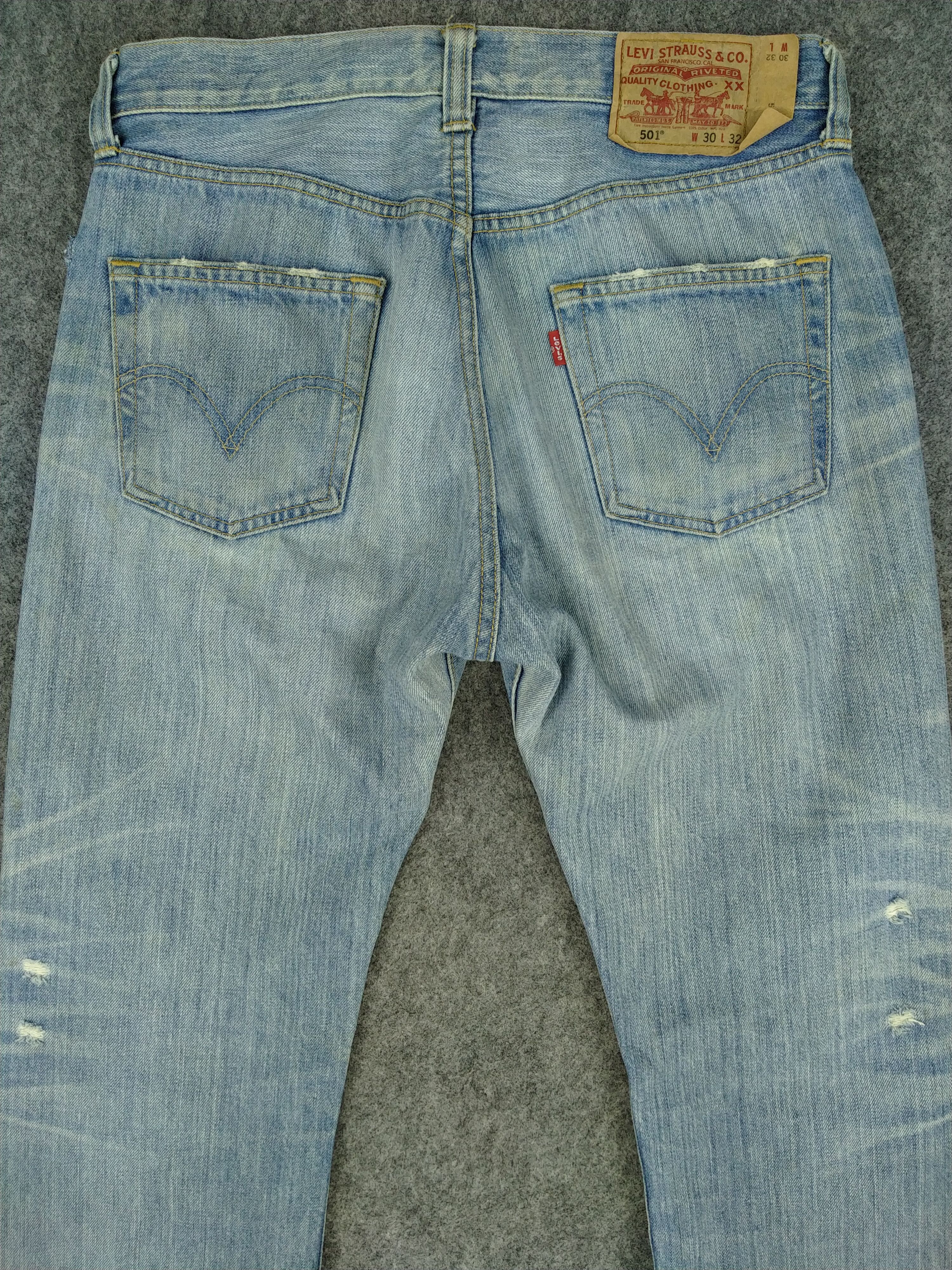 Japanese Brand Light Blue Wash Vintage Levi's 501 Jeans 30x31 Denim -JN890 Size US 30 / EU 46 - 4 Thumbnail