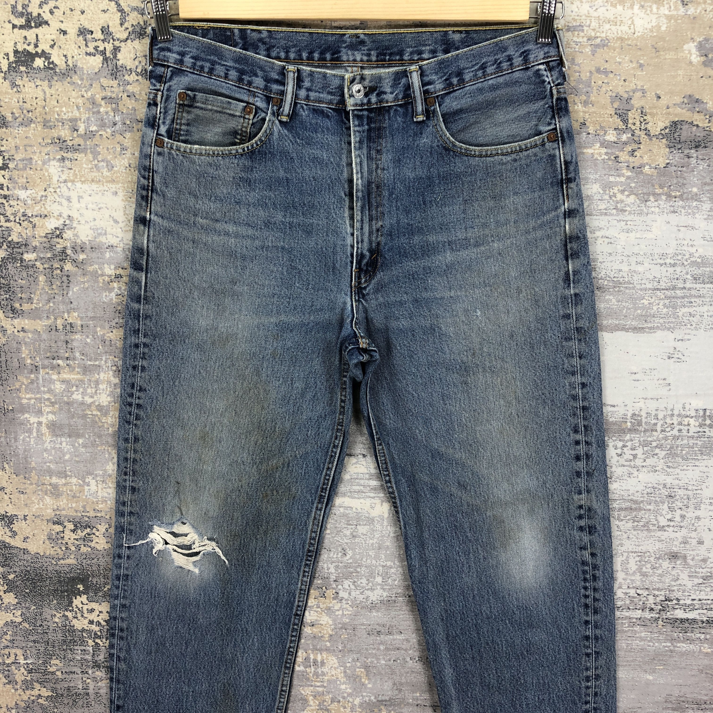 Levi's Vintage Levis Faded Distressed Jeans Levi's Light Wash Denim Size US 36 / EU 52 - 3 Thumbnail