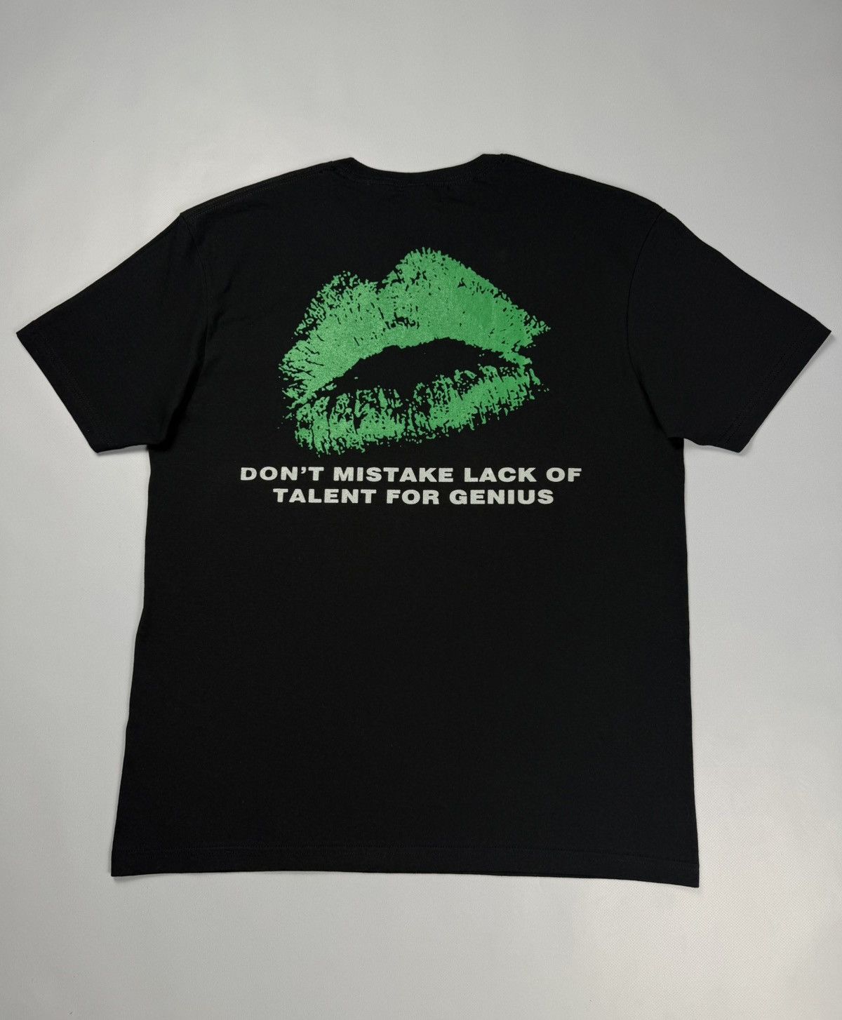 Band Tees Type O Negative Bloody Kisses Black T-Shirt Size L Size US L / EU 52-54 / 3 - 4 Thumbnail