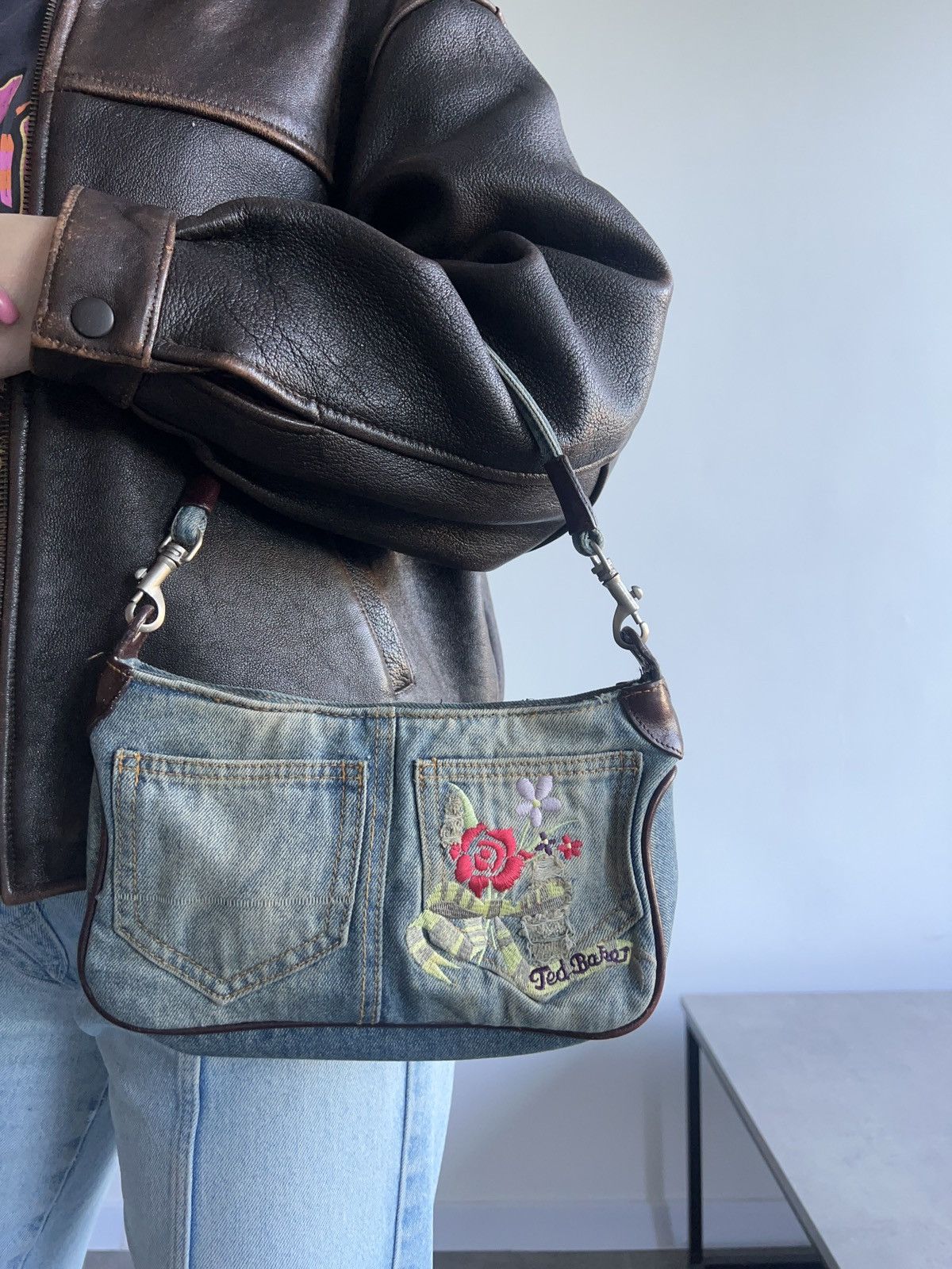 Ted Baker × Vintage Ted Baker Y2K Dirty Jeans Bag 00s floral cute office siren Size ONE SIZE - 2 Thumbnail