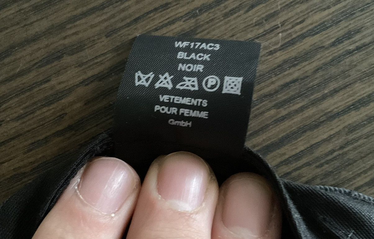 Vetements Vetements black cap PARKING TOUR automne hiver 2016 Size ONE SIZE - 7 Thumbnail