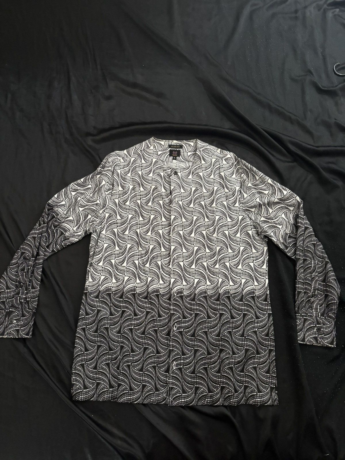 Japanese Brand New world royalty Button Up Size US XL / EU 56 / 4 - 1 Thumbnail