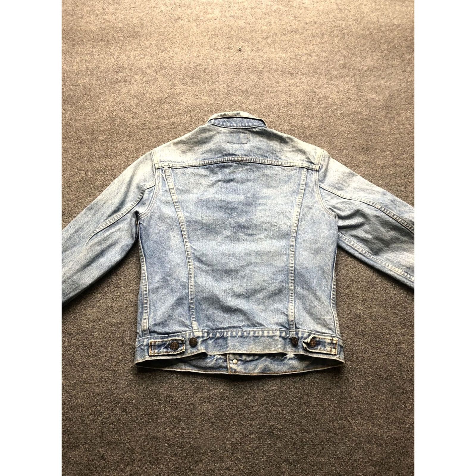 Levi's Levi's Jacket Mens 36 Blue Denim Bomber Button Front Trucker Casual Denim Jacket Men 36 Blue Size US 36 / EU 52 - 6 Thumbnail