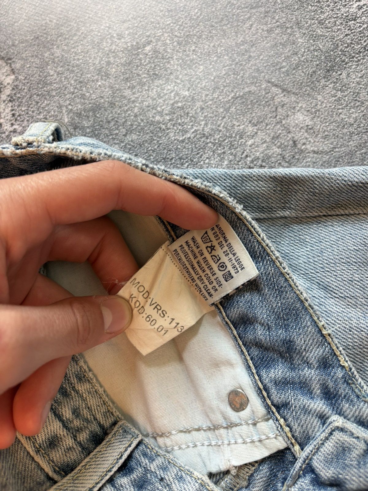 Versace Jeans Couture Vtg Versace Y2K Medusa Logo Distressed Bootcut Flared Jeans Size 29" - 16 Thumbnail